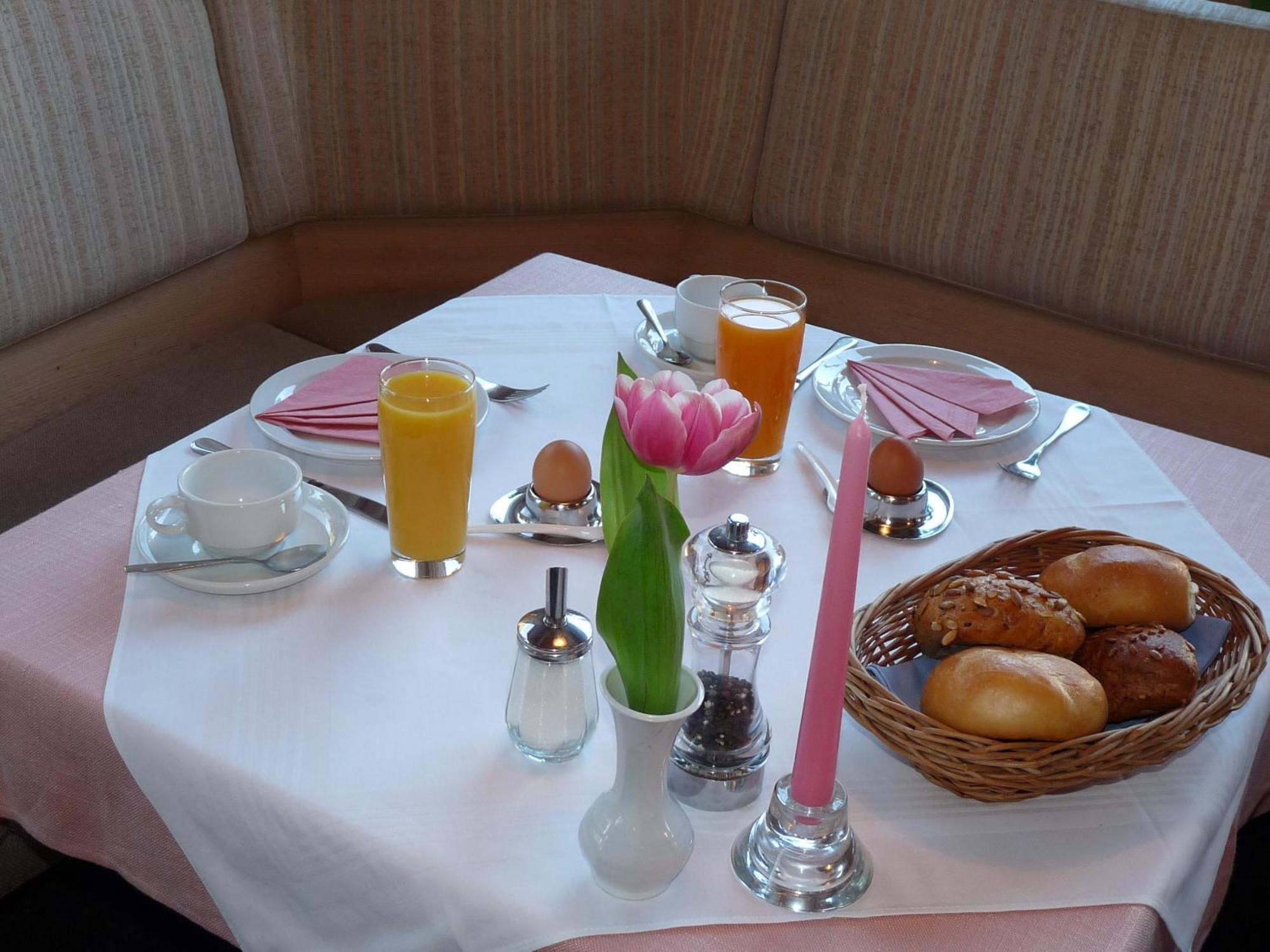 Hotel Pfrontener Hof Екстериор снимка